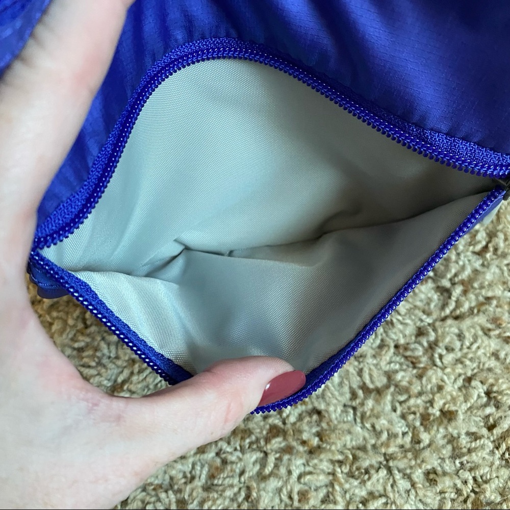 Purple Eddie Bauer Connect 3-Zip Travel Bag Crossbody Errand Purse Bag - Picture 5 of 13